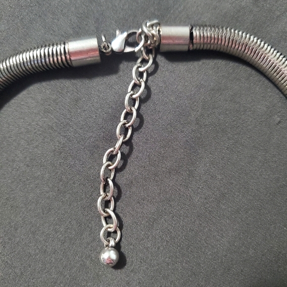 Unique, Silver Southern Designed Necklace - Item 468 - Picture 3 of 3